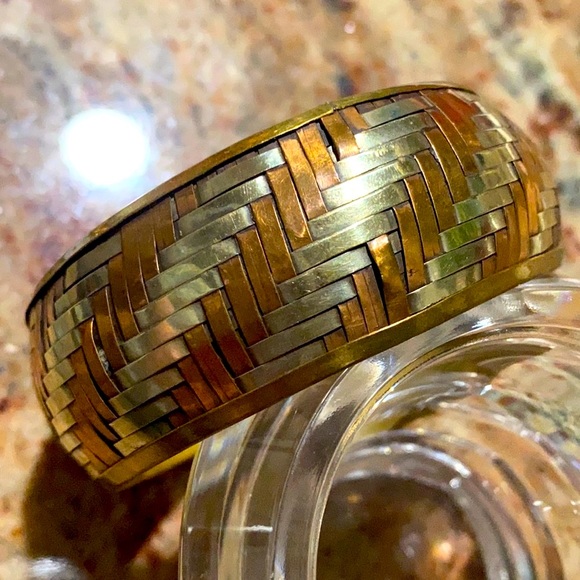 Vintage Silver Copper & Brass bangle bracelet Tri-Color Basket Weave Cuff VGUC - Picture 5 of 17
